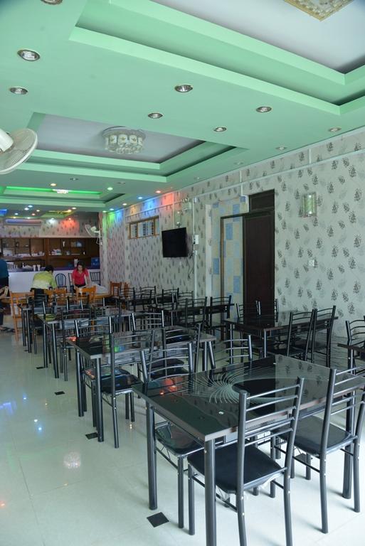 New Golden Forward Hotel Yangon Exterior foto